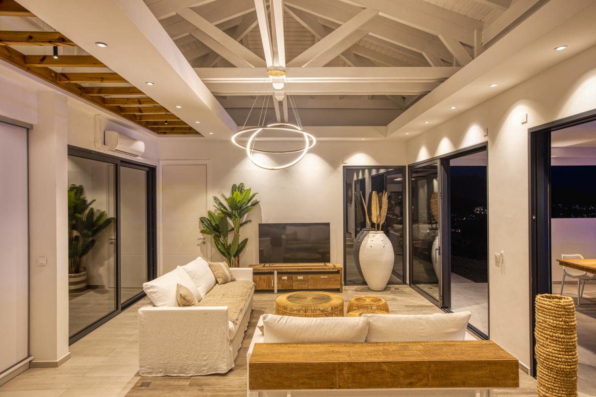 A louer villa 4 chambre Baie Orientale Saint Martin_ Salon Nuit - 33
